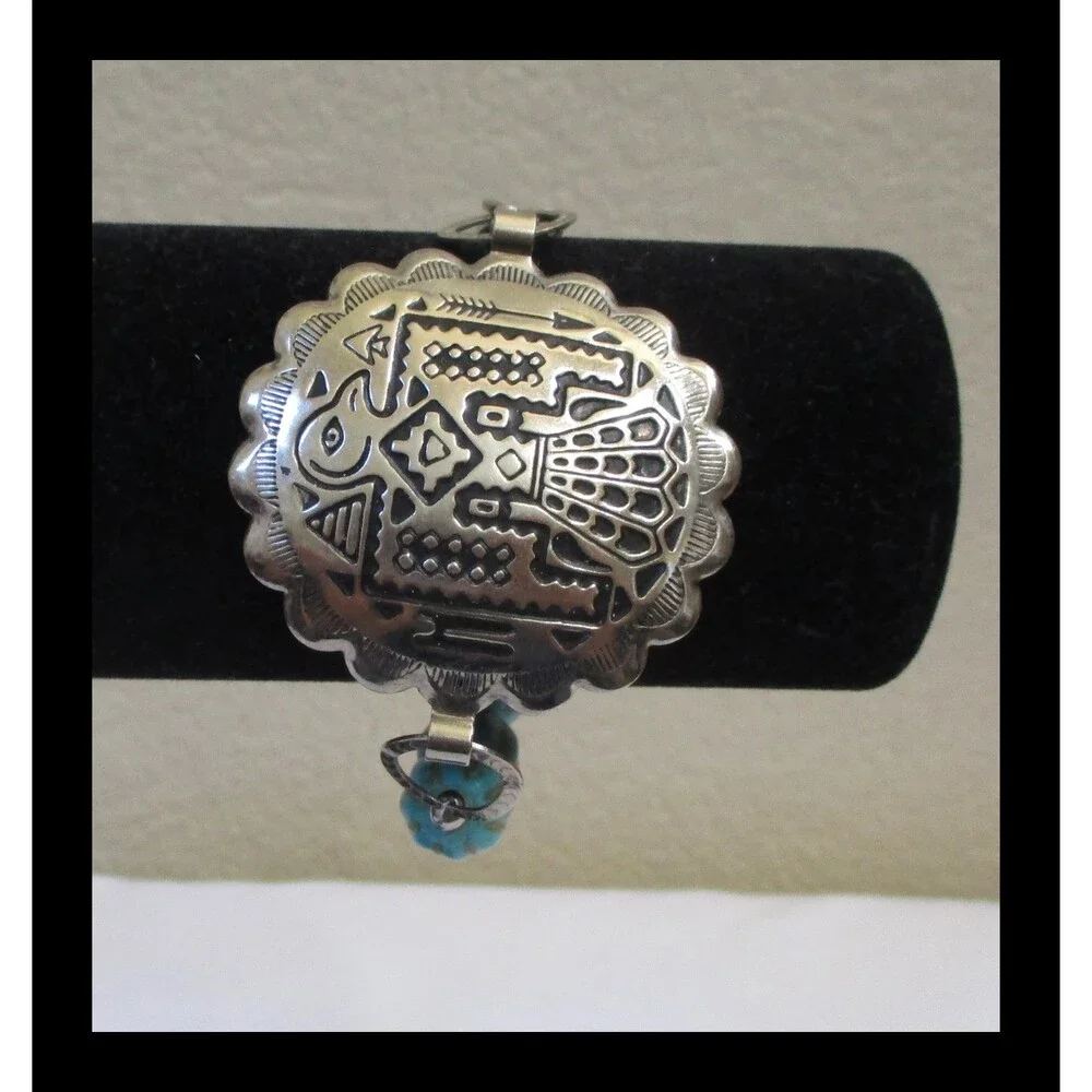 Southwest Thunderbird Faux Turquoise Beaded Bracelet 8